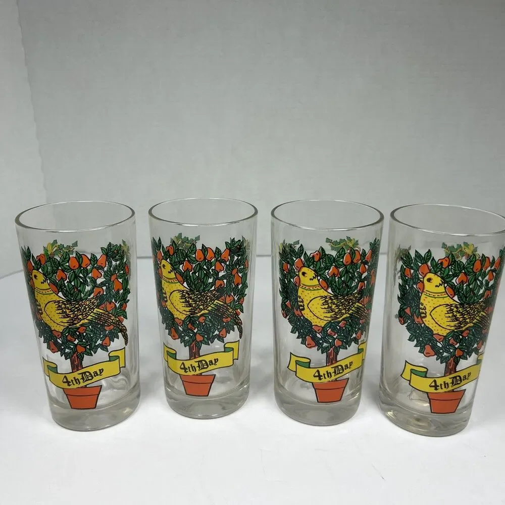 Vintage Indiana Glass 12 Days of Christmas 4th Day Holiday Tumbler Glass